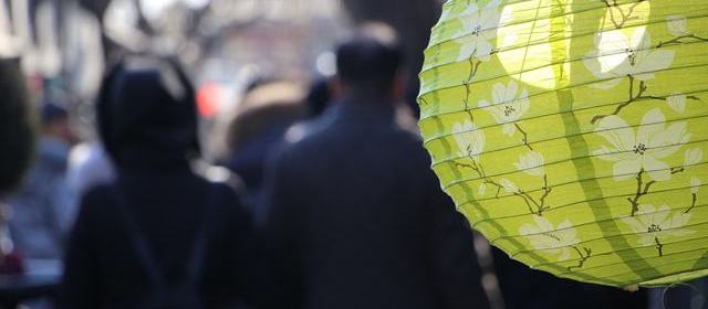 时间线摘录：知名主持人被多名前嘉宾联名发文，指控集中在录制前后的私下安排