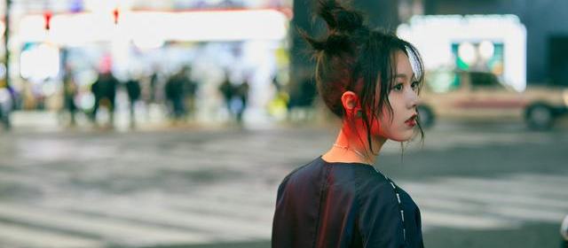 公开线索对照：徐冬冬洛杉矶全英文点单成功，尹子维坐旁边当场夸：这对夫妻婚后画风又变了